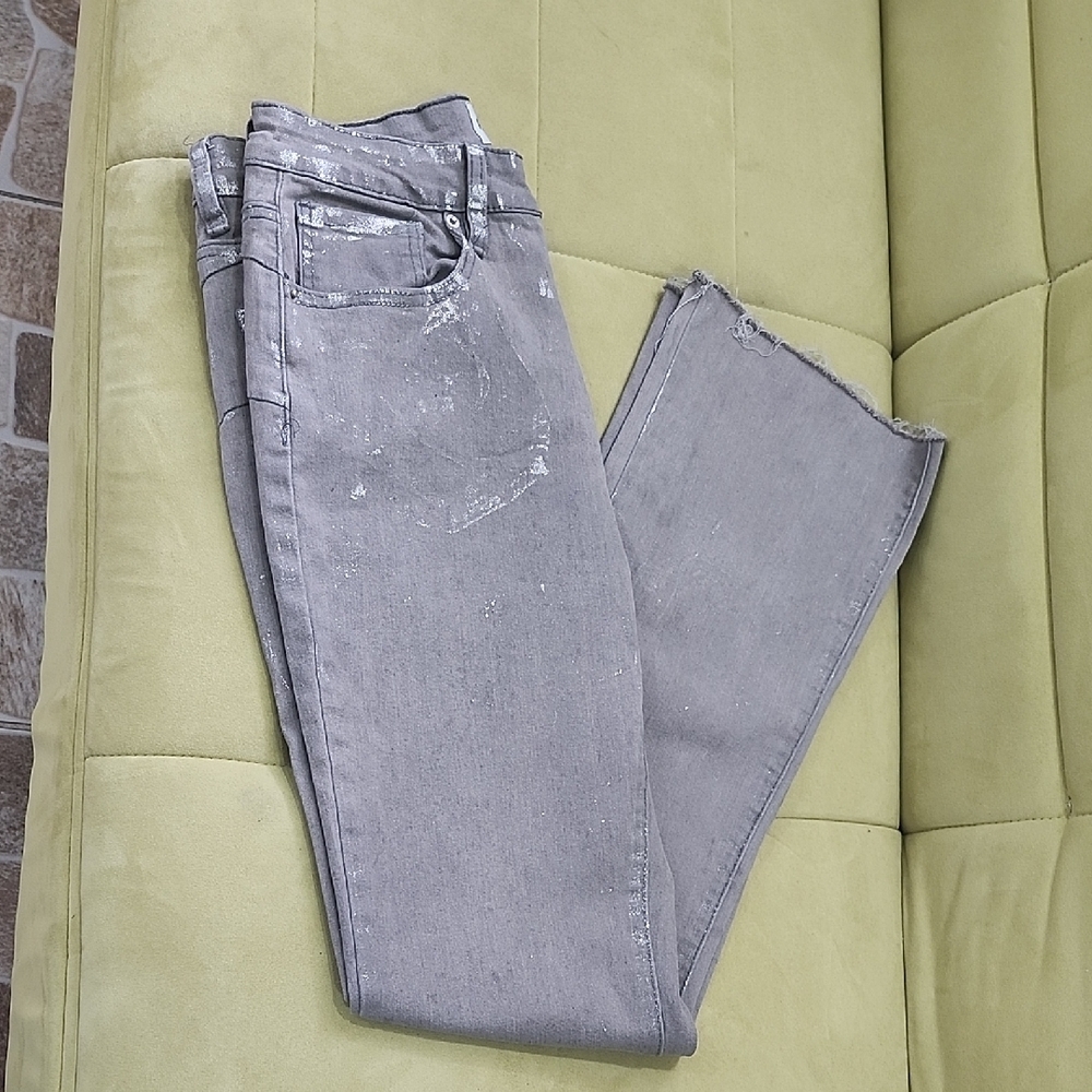 Fashion Nova Gray Straight Leg Jeans Modern Casual Style